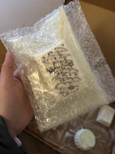 脏粉短吐司